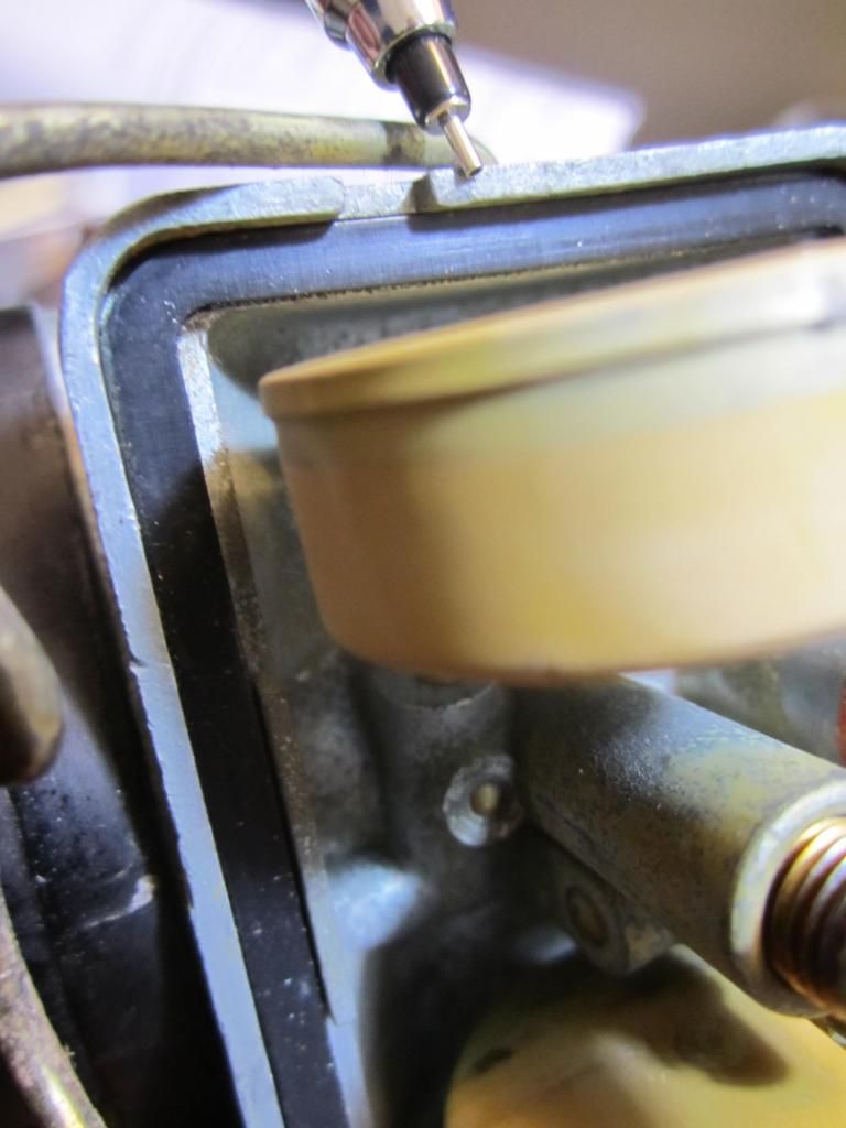 CB200T Float Valve Sticking? Honda Twins